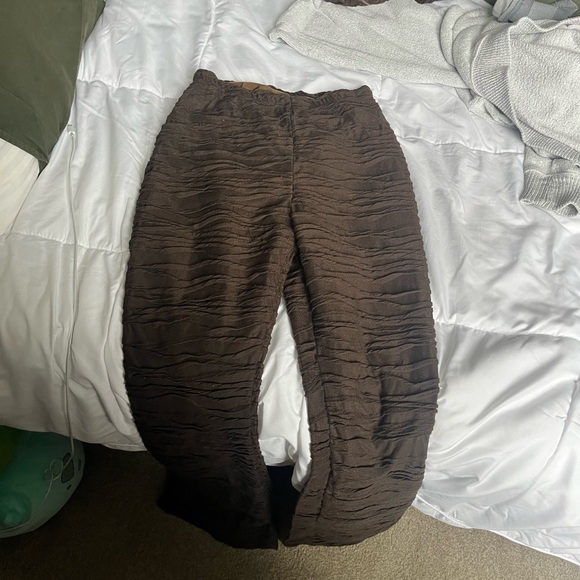 Pretty Little Thing 2 Piece Set - Picture 5 of 5